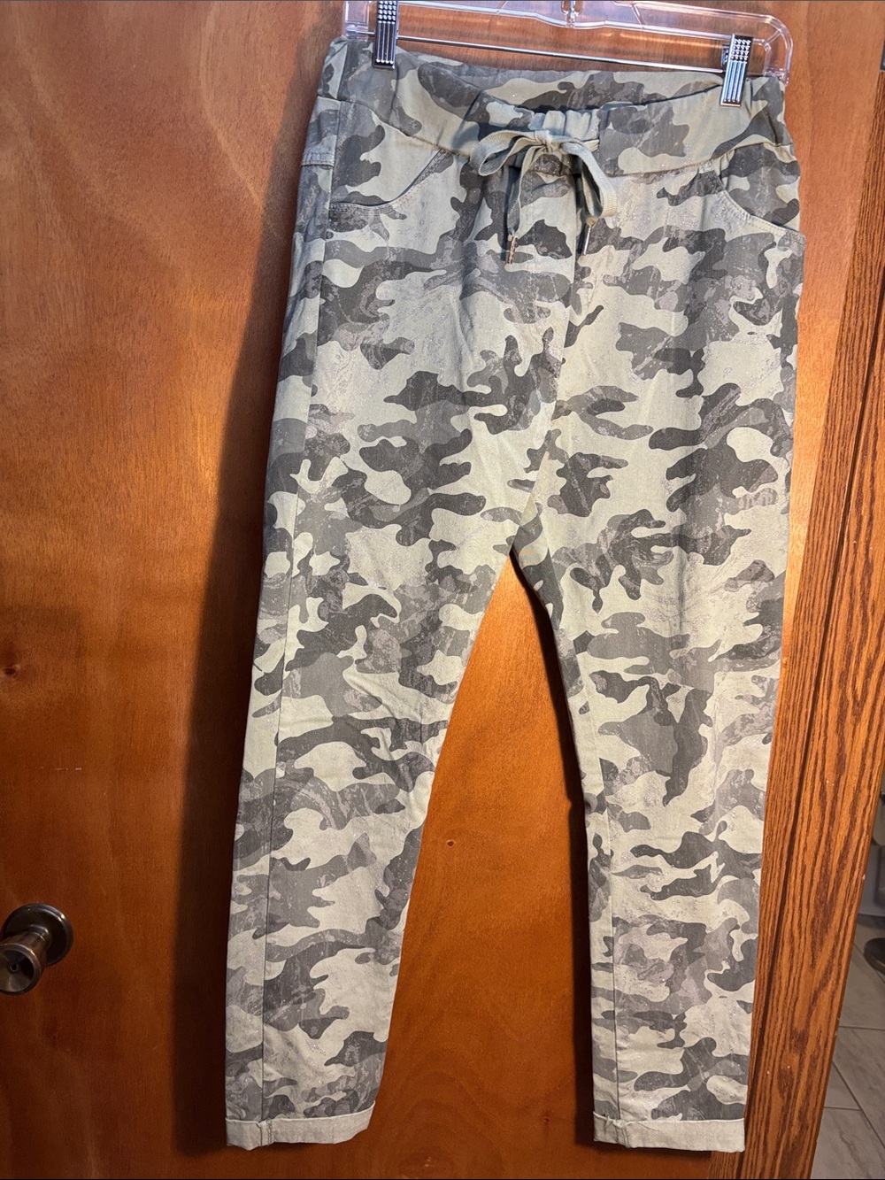 Italian made Women's Straight Leg Camo Pants - Green Camo size L/XL